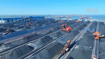 跟著總書記的考察足跡｜天空視角看我國最大的煤炭下水港
