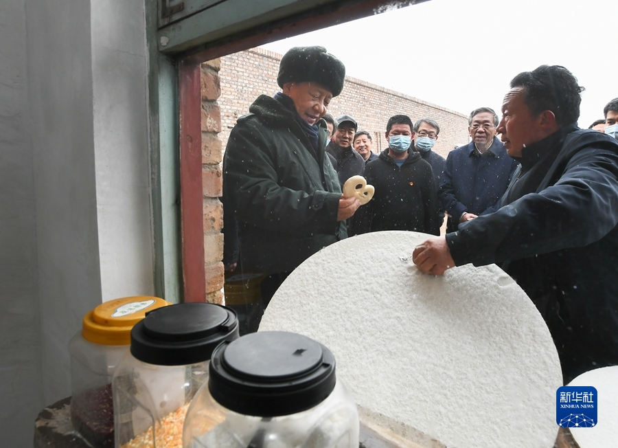 習(xí)近平春節(jié)前夕赴山西看望慰問基層干部群眾 向全國各族人民致以美好的新春祝福