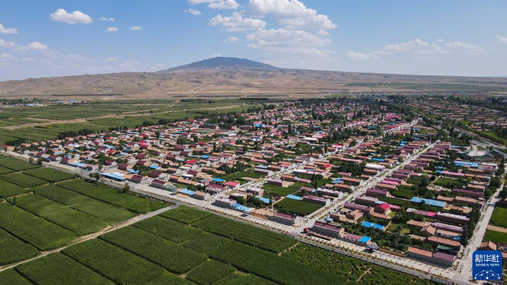 砥礪前行 共創(chuàng)未來(lái)——2022新開(kāi)局看“奮進(jìn)中國(guó)”新圖景