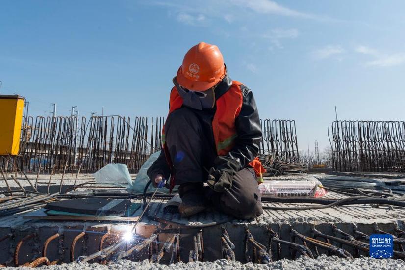 當前中國經(jīng)濟十問