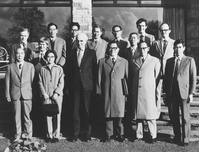 江澤民同志生平照片(一)