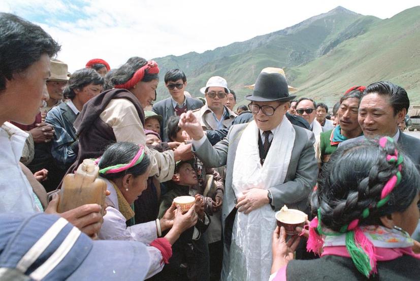 江澤民同志生平照片(一)