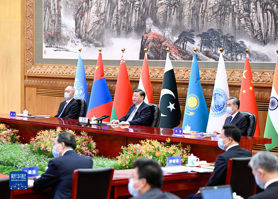 習近平出席上海合作組織成員國元首理事會第二十三次會議并發表重要講話 習近平出席上海合作組織成員國元首理事會第二十三次會議并發表重要講話