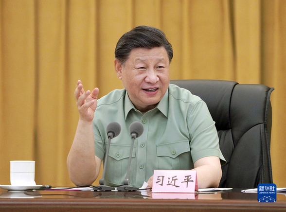 習近平八一前夕視察西部戰區空軍