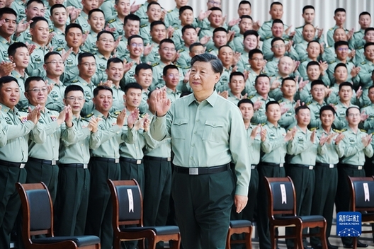 習近平在視察78集團軍時強調 創新集團軍建設管理和作戰運用方式 全面提高部隊備戰打仗能力 習近平在視察78集團軍時強調 創新集團軍建設管理和作戰運用方式 全面提高部隊備戰打仗能力