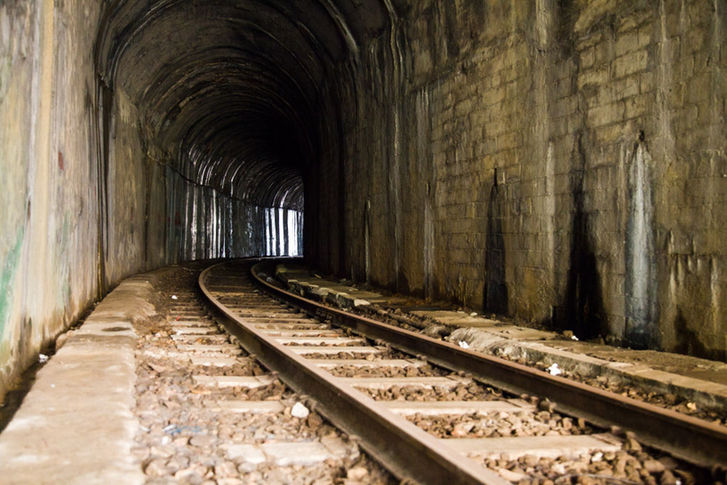 時政鏡距離|百年米軌見證的友誼 時政鏡距離|百年米軌見證的友誼