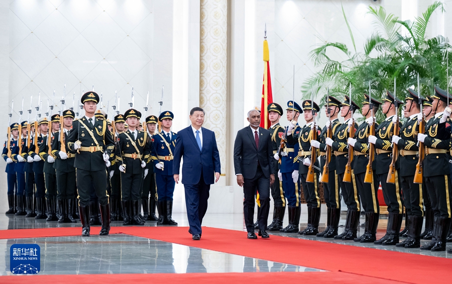 習近平同馬爾代夫總統穆伊茲會談