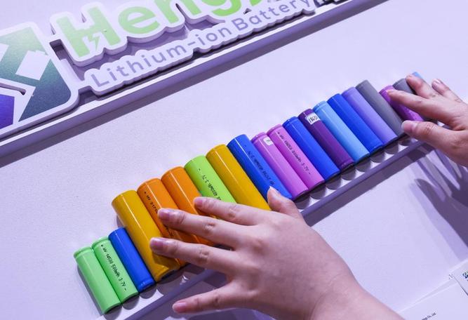 向著科技強國不斷前進——以習近平同志為核心的黨中央引領科技創新發展紀實