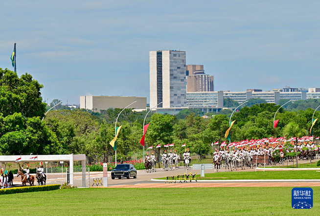 習近平同巴西總統盧拉舉行會談