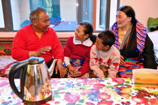 抓好“四件大事” 譜寫高原新篇