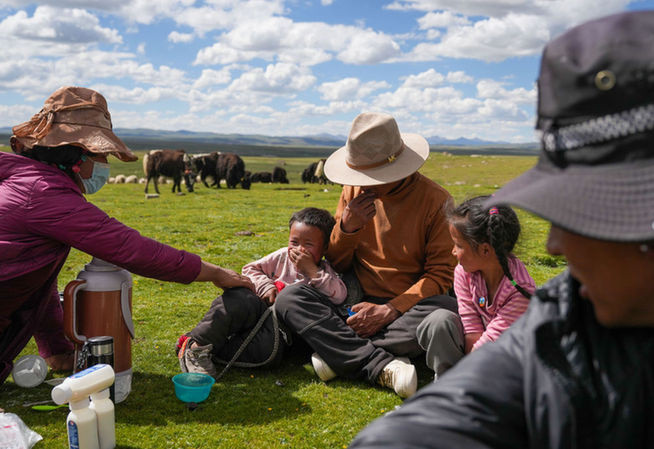 抓好“四件大事” 譜寫高原新篇