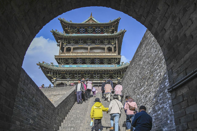 走出一條中國特色城市發展道路——以習近平同志為核心的黨中央引領城市工作紀實